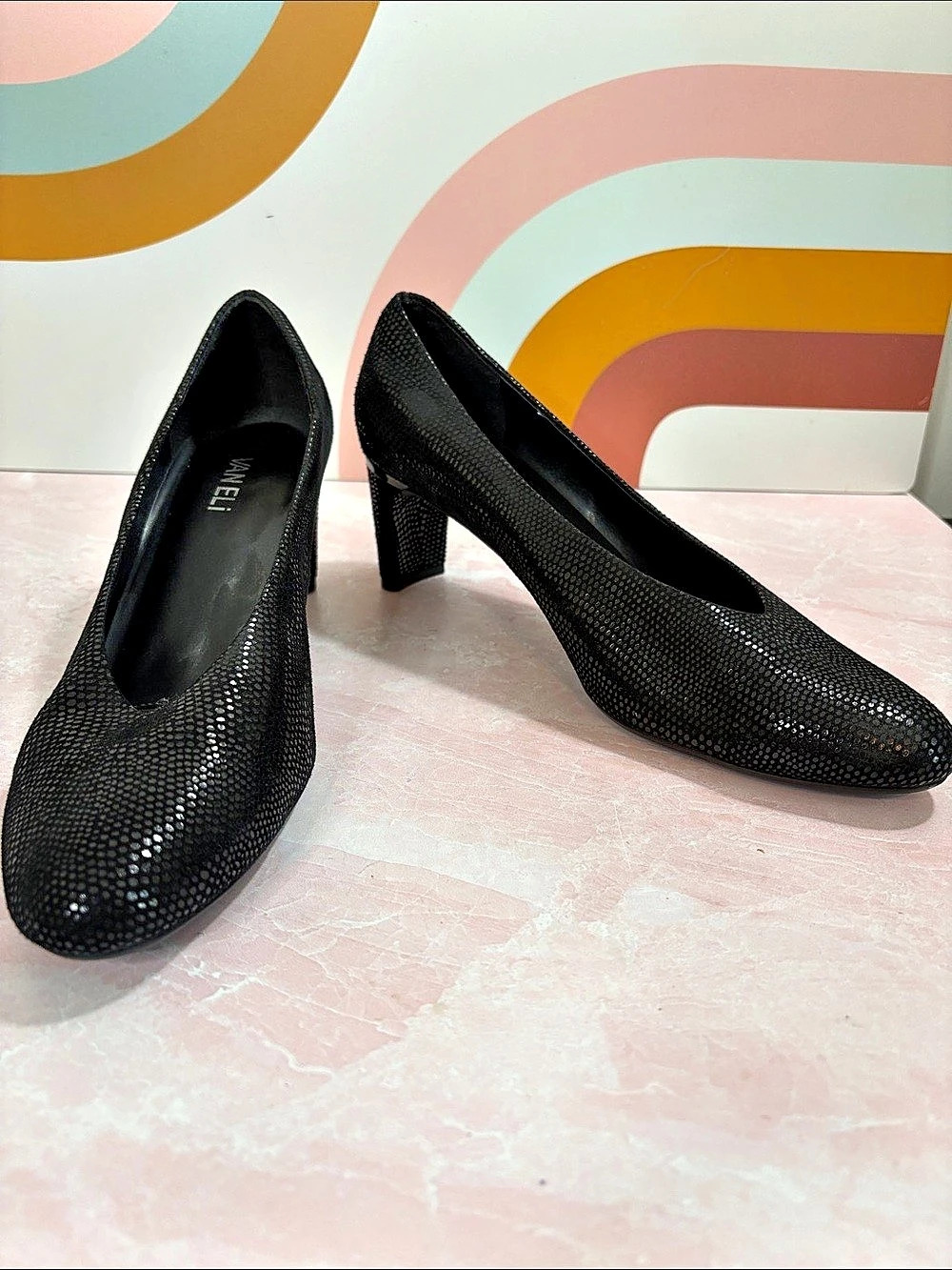 Vaneli Dayle Black Textured Suede Pumps US 10 M
